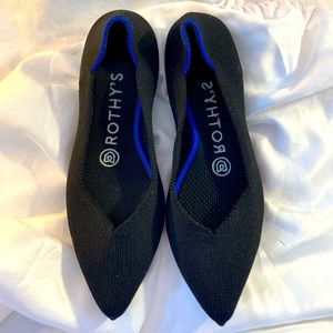 Rothy’s - Women’s - Black Ballet Flats - US size 5